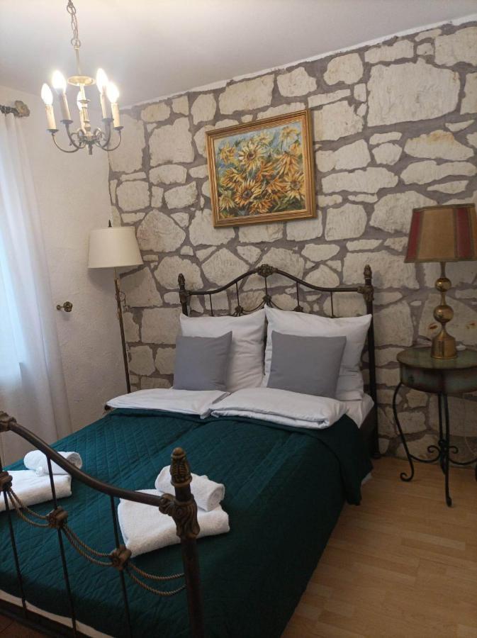 Siedlisko Lubicz Stara Chata Kazimierz Dolny Esterno foto